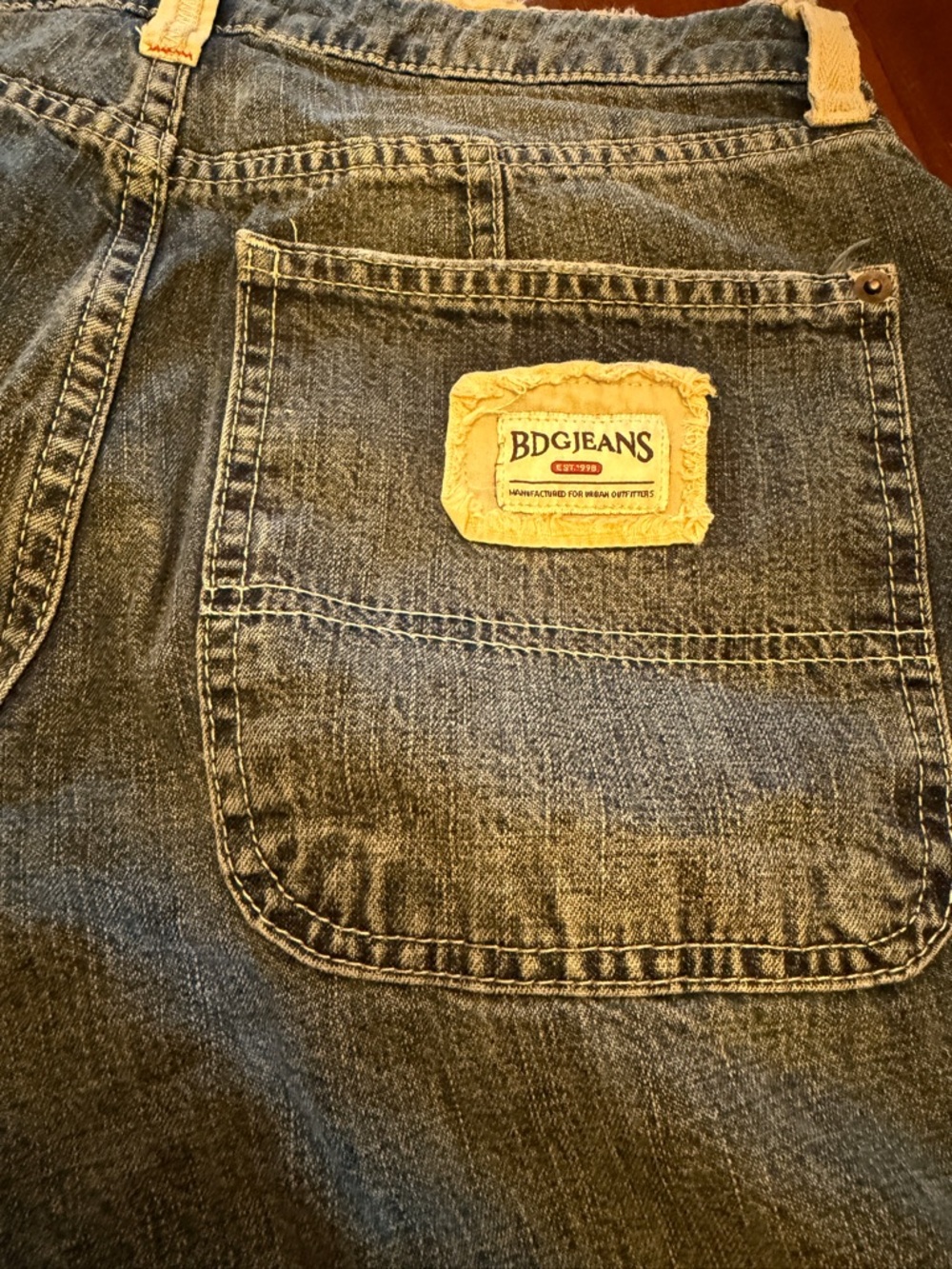 BDG Wide Leg Cargo Jeans in Blue with Tan Patch Pockets - Picture 4 of 11